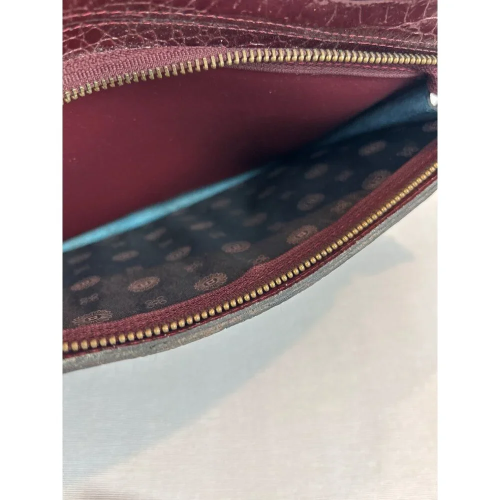 Vintage Burgundy Croc Embossed Leather Handbag Gold Hardware Top Handles Elegant - Picture 6 of 13